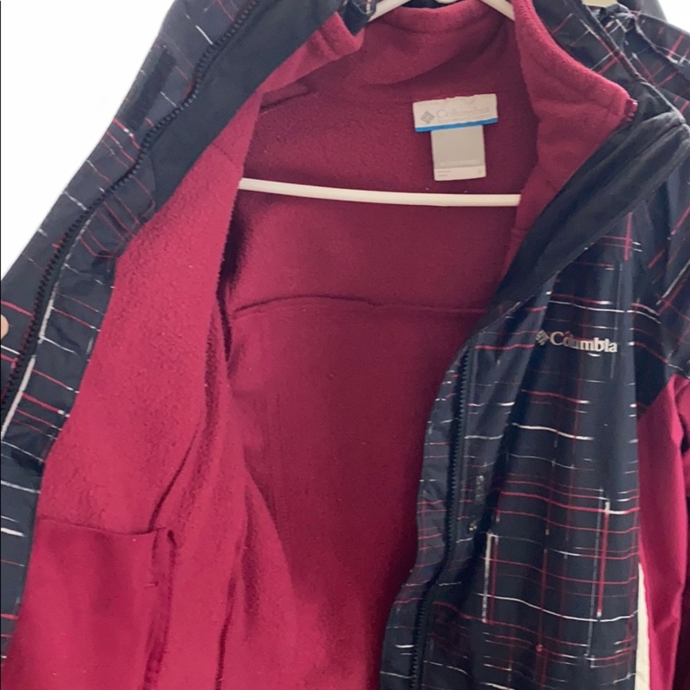 Coat - Picture 3 of 5